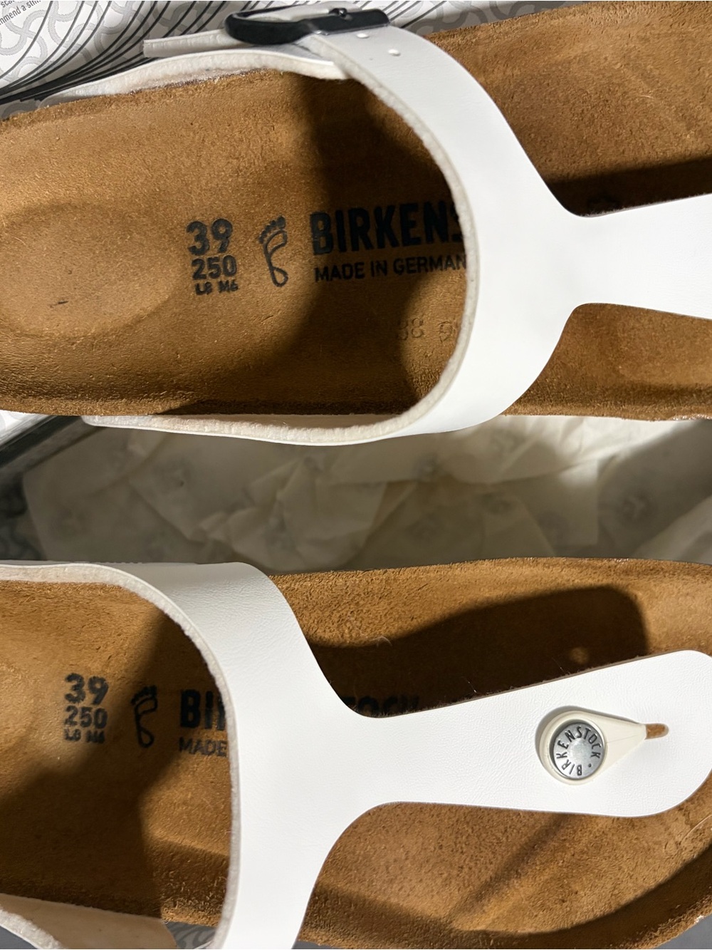 Birkenstock Gizeh BS White Women’s Sandals - Picture 3 of 3